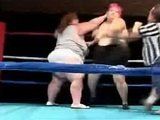 Midget And BBW Get It On In A Ring